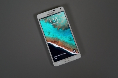 Galaxy Note 5 Tidak Dibekali Memori Eksternal?