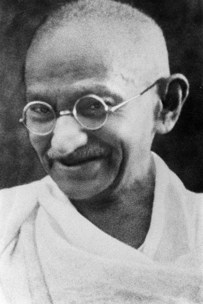 Meneladani Mahatma Gandhi