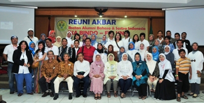 IKA BINDO UNJ; Wadah Alumni Bahasa dan Sastra Indonesia FBS Univ. Negeri Jakarta