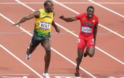 Pertarungan Sengit Bolt vs Gatlin Berlanjut di Final 200 Meter