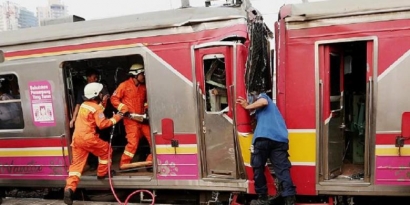 Kecelakaan KRL Bukti Kereta Cepat Belum Siap untuk Rakyat Indonesia