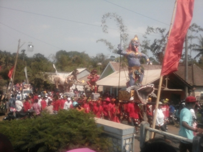 Kemeriahan Grebeg Syuro Di Desa Bringin Kecamatan Wajak Kabupaten Malang