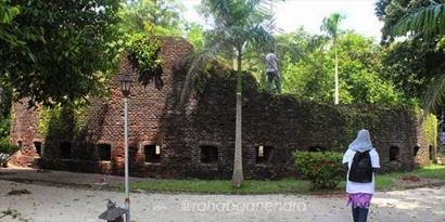 Napak Tilas Peninggalan Hindia Belanda di Pulau Bidadari, Onrust dan Kelor