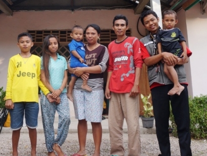 Indahnya Toleransi dari Pulau Paling Selatan Indonesia