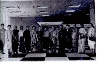 Bandung 1958 (10)  Kisah  Anak  Sekolah Menang Undian, Partisipasi  Warga Mendirikan Sekolah  dan Kegelisahan di Dunia Pendidikan