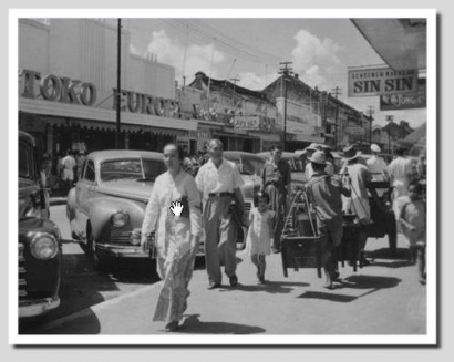 Bandung  1958 (11)  Harga Beras dan Minyak  Tanah Melambung Tinggi, Dampaknya bagi Warga Kota