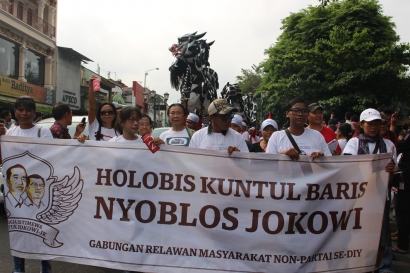 Jokowi Punya Publik Sendiri, Publik yang Mana?