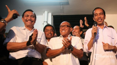 Tiga Implikasi Politik Kisruh Golkar untuk Presiden Jokowi