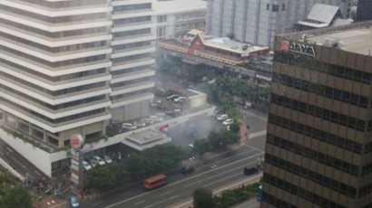 Jakarta Diserang dan Siaga 1, Polisi Mengepung, Teroris Dilumpuhkan