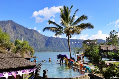Legenda Danau Batur, Hangatnya Rendam di Toya Devasya