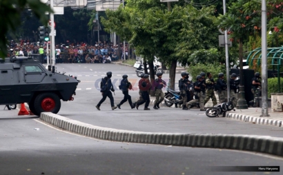 Hati-hati Menulis Tentang Teror Bom di Jakarta