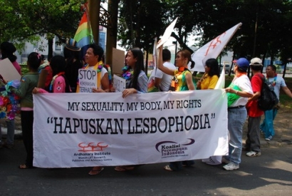 Dorce Masuk Istana Presiden, LGBT Dilarang Masuk Kampus Karena SGRC di UI dan UIN