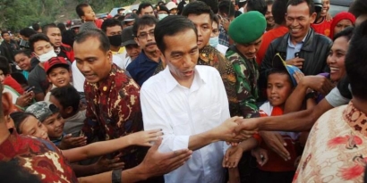 Antara Khalifah Umar Ibnu Khattab, Soeharto, dan Presiden Jokowi