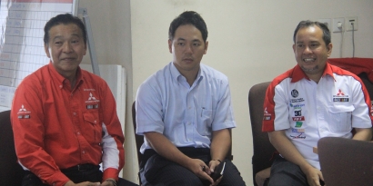Kunjungan Pembalap Dakar Hiroshi Masuoka