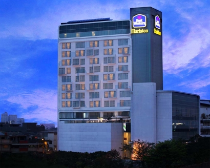 Menyicipi Rasa 40 menit Didalam Hotel Kawasan "Kepala Naga"