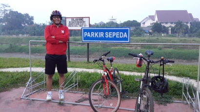 Naik Sepeda Wimcycle Keliling Bekasi