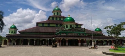 Masjidklopedi: Cerita Masjid Tua Tanpa Nama di Sungai Jingah
