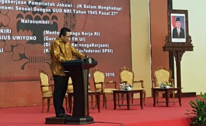 Tiga (3) Pekerjaan Rumah (PR) Berat Jokowi-JK Terkait Perburuhan