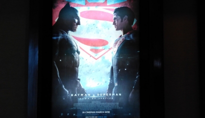Film Batman v Superman, Bagai Polri v KPK