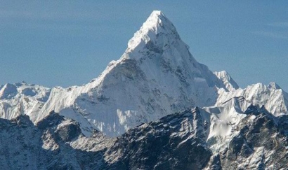 Everest, Gunung Tertinggi di Bumi yang Terbentuk 60 Juta Tahun Lalu