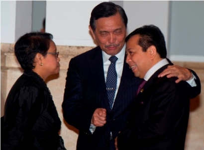 Jokowi, Luhut dan Lainnya Sudah Lupa Papa Minta Saham?