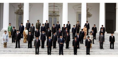 SBY Membentuk “Kabinet Bayangan”?