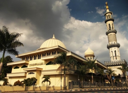 Kebisingan dan Jama'ah Masjid