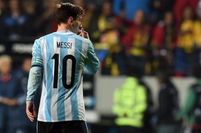 Kegagalan Messi, Pemain Nomor 10 Itu
