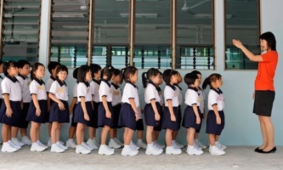 Beginilah Hari Pertama Sekolah di Singapura dan Malaysia