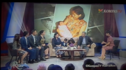 Ketika SBY Muncul dengan Keluarga Besar