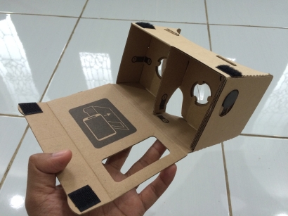 Merasakan Video Virtual Reality Menggunakan Cardboard Berbahan Murah (360 Video)