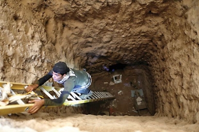 Operasi Mosul Hari Ke-12, Penemuan Terowongan IS yang Meliuk-Liuk di Bawah Tanah
