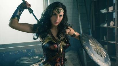 Wonder Woman: Superhero Seksi Penjaga Perdamaian