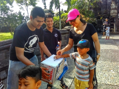 Kumpulkan Koin Receh, KRI Bali Galang Dana untuk Korban Gempa Aceh