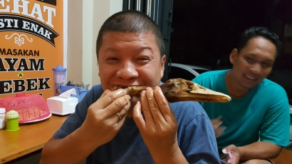 Menikmati Daging Bebek Peking Sehat Rendah Kolesterol