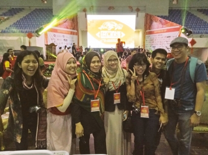 Ngompal di Festival Imlek Indonesia di Palembang