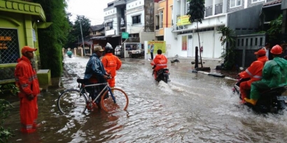 Jakarta Terendam Banjir (lagi), Apa Pendapat Anda?
