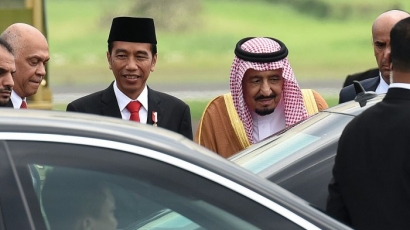Jokowi Bikin Vlog Kedekatan dengan Raja Salman