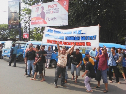 Aksi Supir Angkot Malang dan Pemerintah yang Tidak Tegas