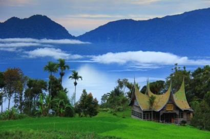 Tak Melulu di Bali, Yuk Berbulan Madu di Sumatera Barat!