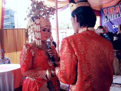 Wejangan Menarik Pak Lurah di Acara Pernikahan Desa di Lampung
