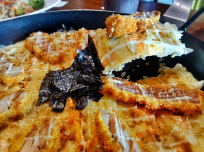 Teriyaki Tuna Rice Pizza; Pulennya Beras Jepang dalam Fushion Kuliner