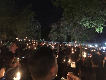 Ribuan Warga Bali Nyalakan Lilin, Beri Dukungan Moral untuk Ahok