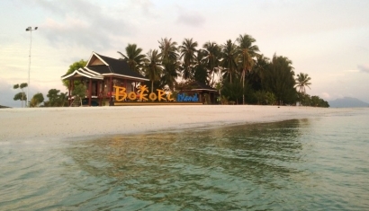 Pulau Bokori yang Nyaris Tenggelam Sekarang Jadi Tujuan Wisata Kekinian