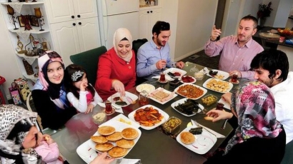 Panduan Praktis Terapi Diabetes selama Berpuasa Ramadan