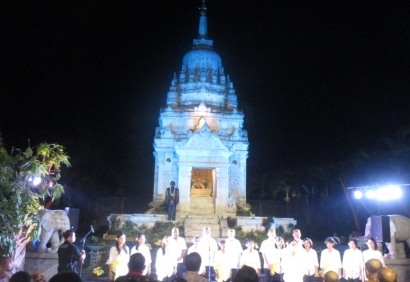 Indahnya Perayaan Waishaka Puja Raya Berbalut Pergelaran Seni di Candi Putih, Solo