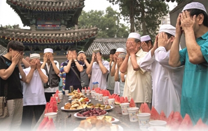Nuansa Unik Pelaksanaan Ibadah Puasa di Kota Nanjing Tiongkok