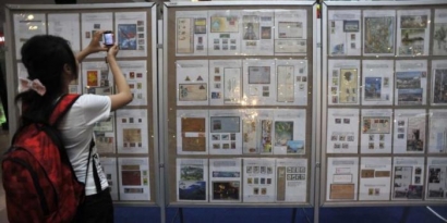 Koleksi Filateli Terbaik dari 60 Negara Tampil di Bandung