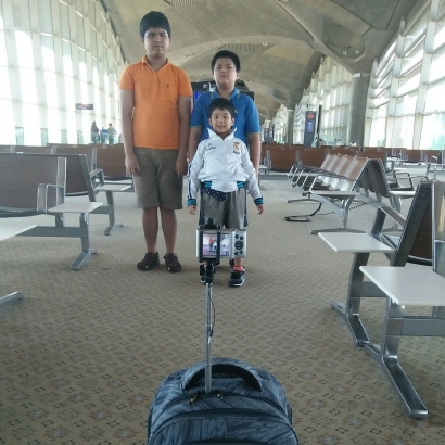 Ketika 'Tripod' Disita di Bandara Palembang
