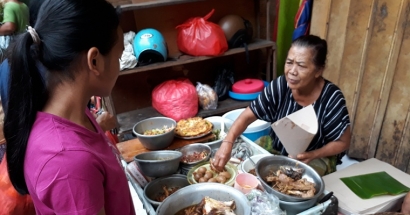 Bubur Mengguh, Nasi Sela, dan Nasi Jinggo: Sarapan Murah di Pasar Ubud